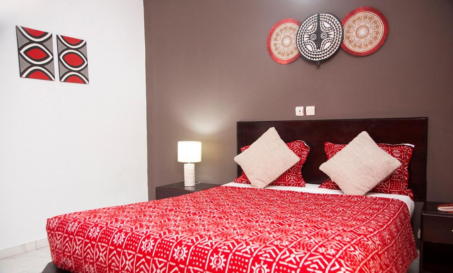 Enka Flat Hotel Abidjan Extérieur photo