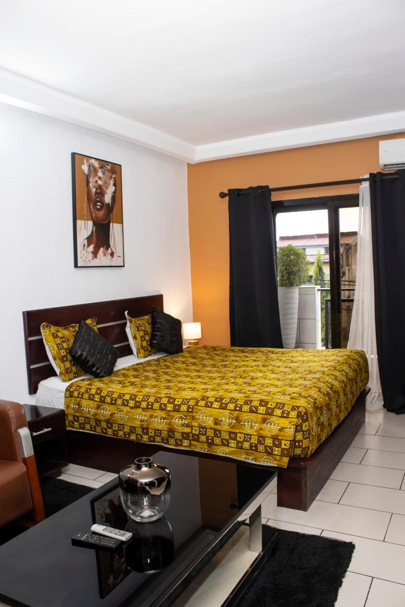 Enka Flat Hotel Abidjan Extérieur photo